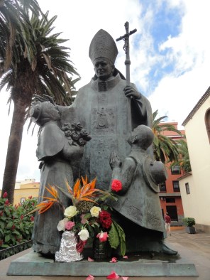 교황 성 요한 바오로 2세_photo by Damien_in Tenerife of the Canary Islands_Spain.jpg